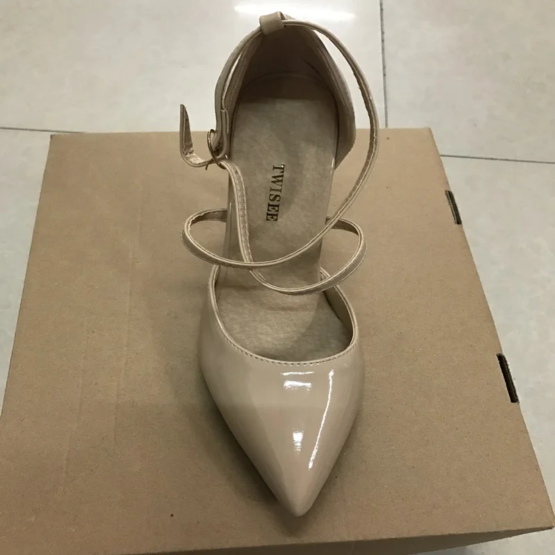 С перекрестной шнуровкой искусственная кожа модные острый носок летние