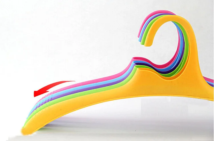 [Бесплатная доставка] прочная нескользящая пластиковая вешалка для одежды