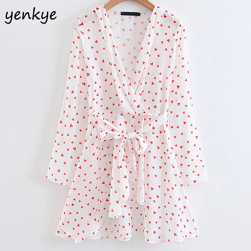 Женское платье с принтом в виде сердца Летнее мини А силуэта треугольным вырезом