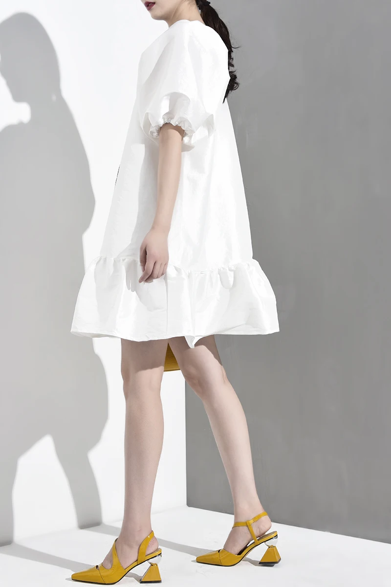 [EAM] New Spring Summer Round Neck Short Sleeve White Ruffles Hem Bandage Bow Big Size Dress Women Fashion Tide WD5070