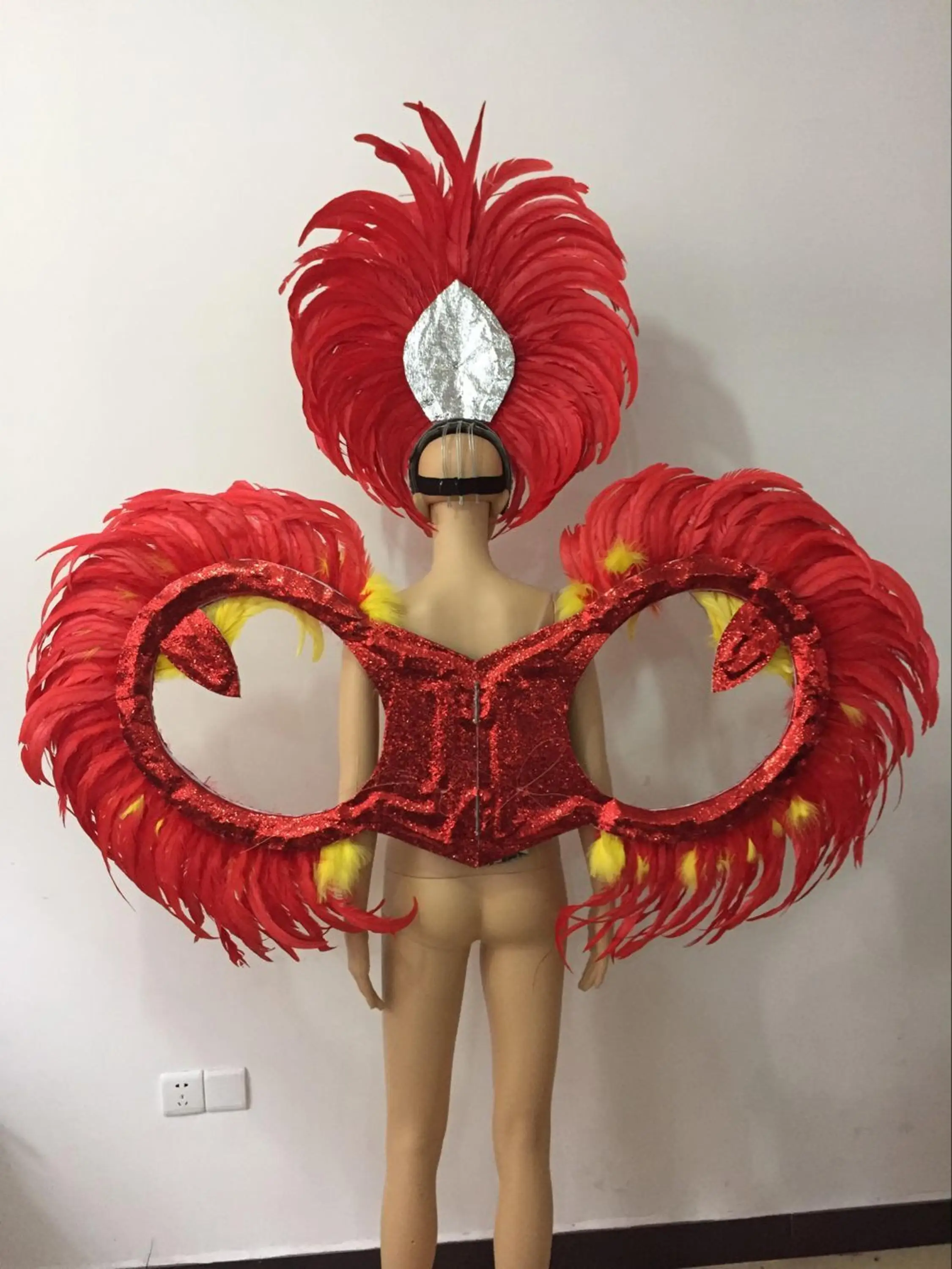 Lo speedtacolo di danza copricamo piume accessori abbigliamento La FESTA Maschera IL Festival