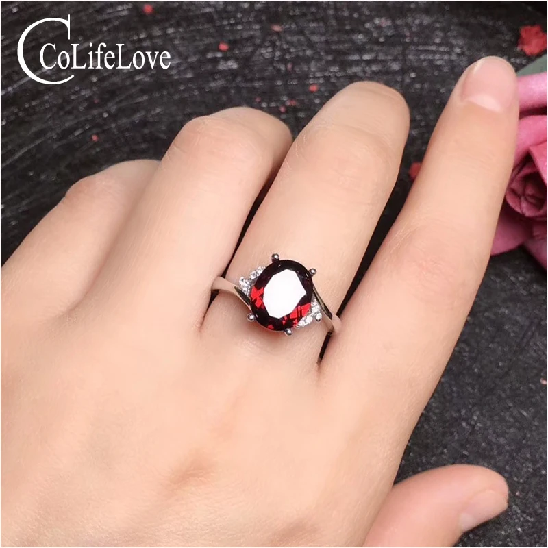 

CoLife Jewelry Garnet Ring for Engagement 8mm*10mm Natural Wine Red Garnet Silver Ring 925 Silver Garnet Ring Gift for Woman