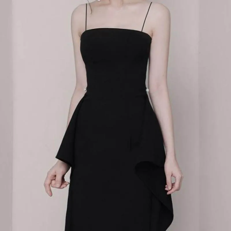 Elegant Black Cami Dress Knee Length Mid Slim Fit Spaghetti Strap 2019 Summer Women Slash Neck Beading Irregular Dresses | Женская