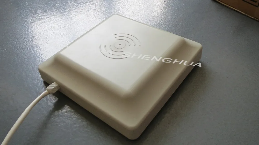 Считыватель ворот с большим расстоянием считывания 8 м UHF RFID бесплатным SDK для