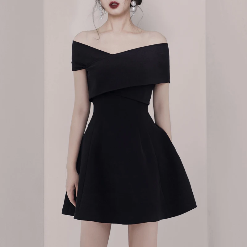 Женское мини-платье с открытыми плечами Max Spri элегантное платье-трапеция