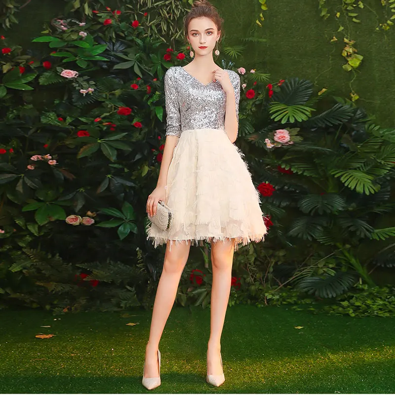 Женское коктейльное платье FADISTEE облегающее короткое белое с круглым вырезом и