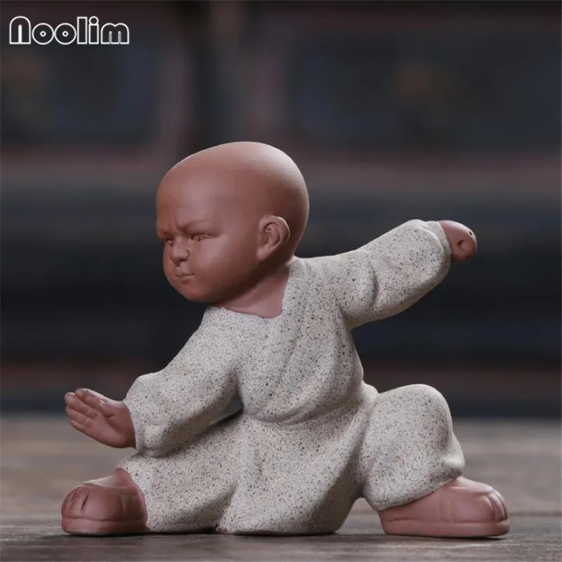 2 Творческий керамика Тай Chi Kung фу фигурки "Маленькие монахи" орнамент Малый Чай домашних животных Бутик Украшение стола интимные аксессуары - Цвет: 2