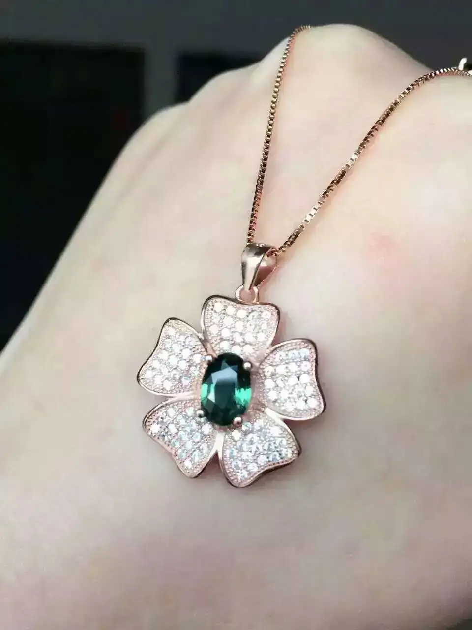 

natural blue sapphire stone pendant S925 silver Natural gemstone Pendant Necklace trendy Elegant cute Roses women girl jewelry