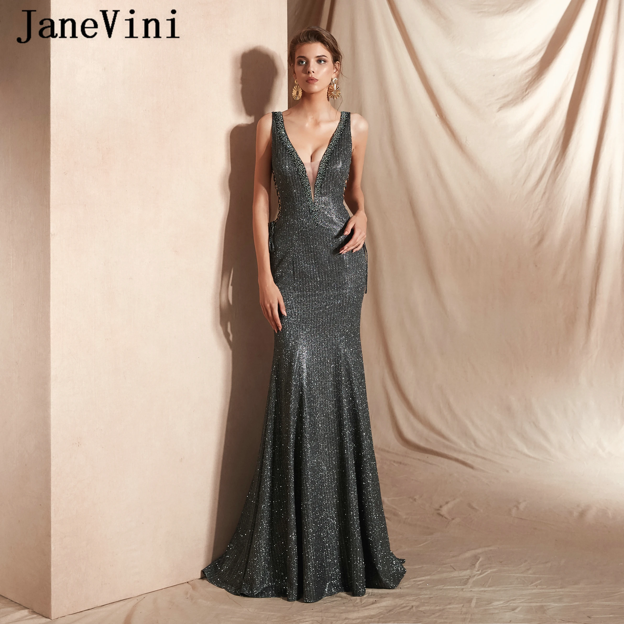 

JaneVini Sexy Deep V Neck Long Evening Dresses 2019 New Sparkle Bedaed Sleeveless Mermaid Plus Size Prom Party Gowns Longue Robe