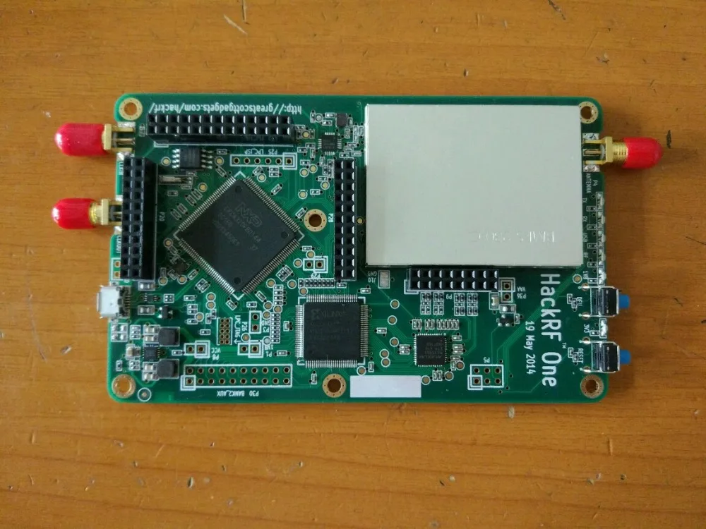 HackRF One Software Defined Radio RTL SDR 10 MHz to 6 GHz Great Scott Gadgets made in china | Игрушки и хобби