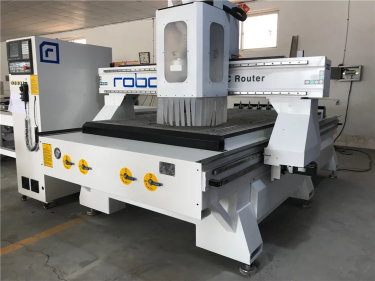 Китай 1325 Cnc маршрутизатор 3d резка деревообрабатывающий станок для изготовления