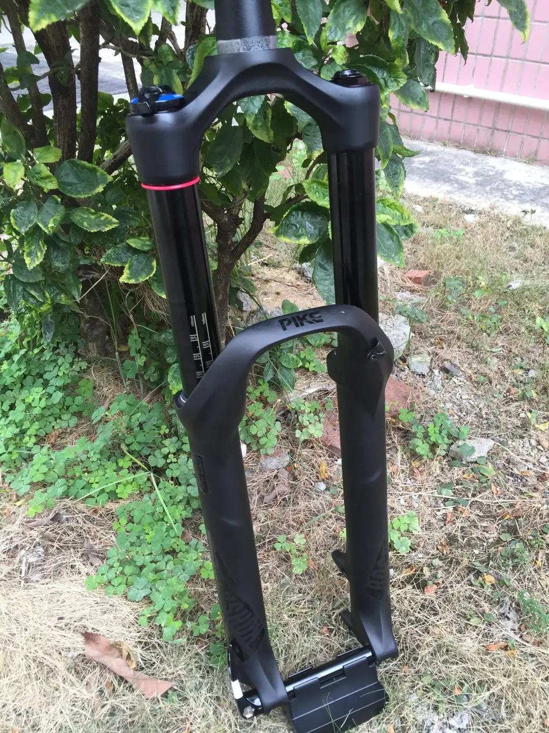 ROCKSHOX Pike RCT3 27 5 QR15 x 100 мм горный AM Enduro вилка (эндуро Мировая Серия общее название) |