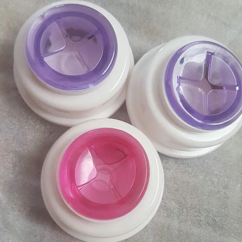 Пластиковый держатель для полотенец 1 шт. случайный цвет | Дом и сад