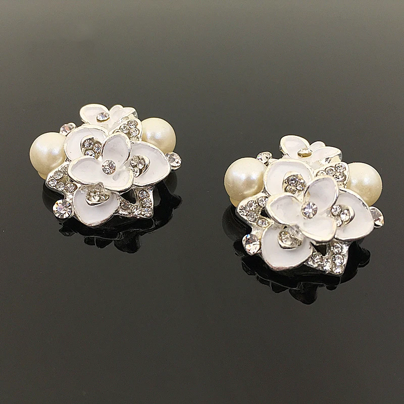 2016New 50 шт. 27 мм из алюминиевого сплава с белыми цветами пуговицы жемчугом и