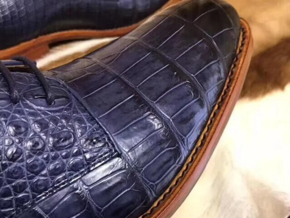 Рисунок 4 - Мужская обувь из 100% натуральной крокодиловой кожи