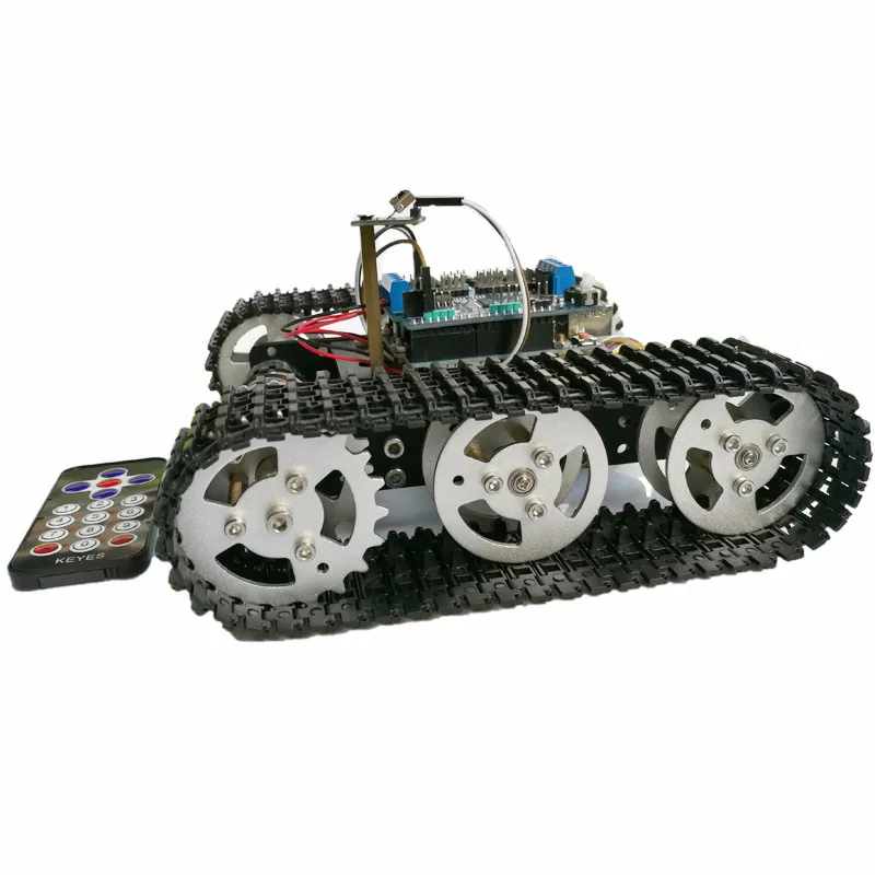 Управление гусеничным шасси танка с платой Arduino UNO R3 + щит привода мотора на