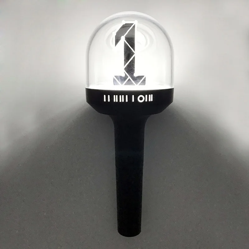В наличии официальный Wanna One Stick лампа Kpop Lightstick концертный фонарь хип хоп sticklight
