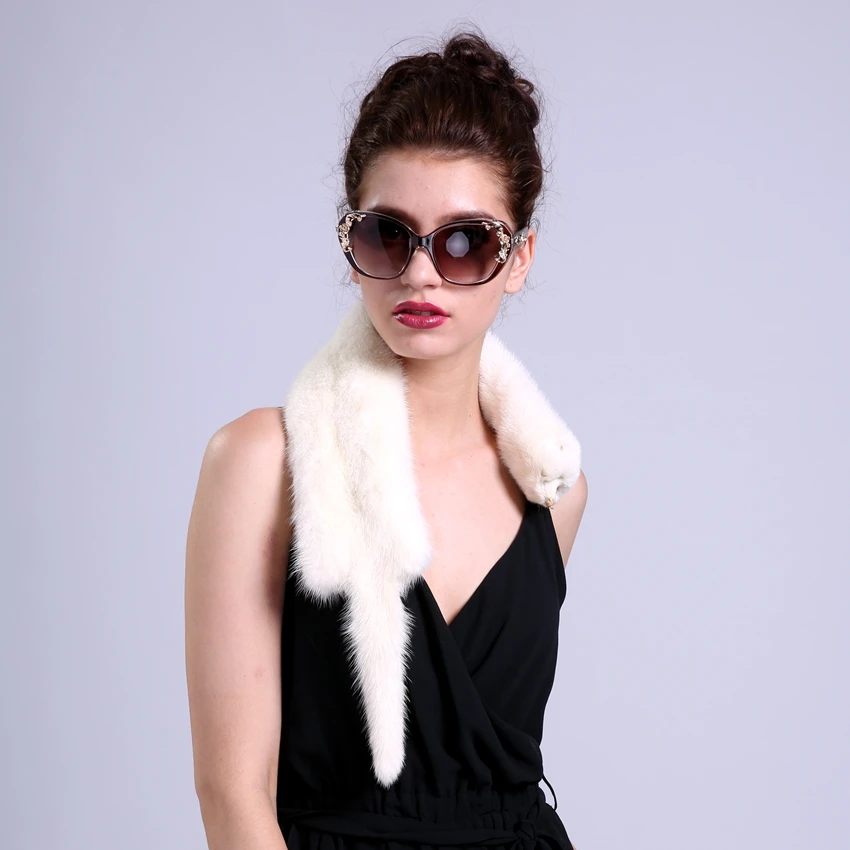 Женский шарф-воротник из натурального меха норки простой однотонный белый