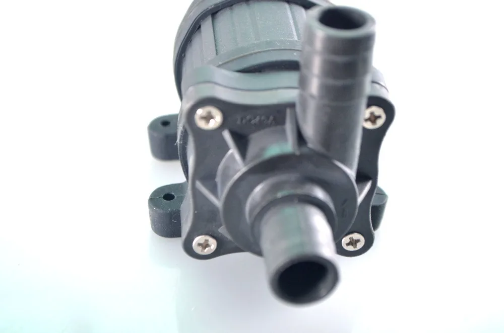 Бесщеточный dc насос DC 12 v/24 V 6m 840L/H |