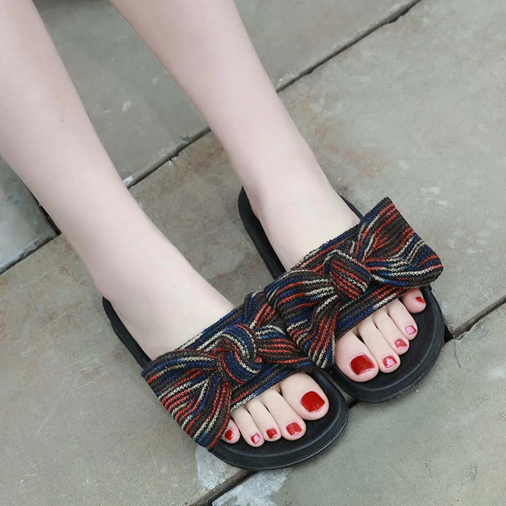 Летние женские шлепанцы с бантиком тапочки Рианны тканевые сандалии Милые