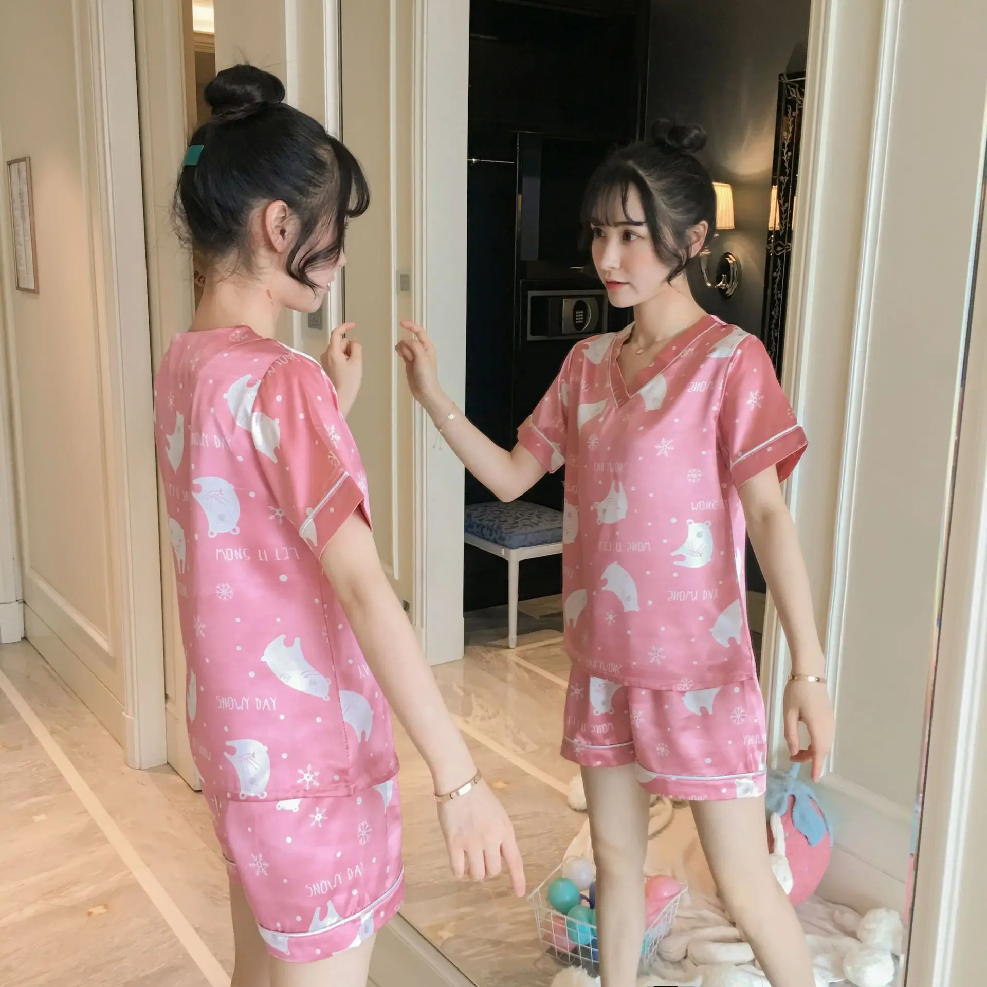 Pajama girls summer ice silk short sleeves two pieces of suit Korean fresh sweet lovely students thin silk home clothes