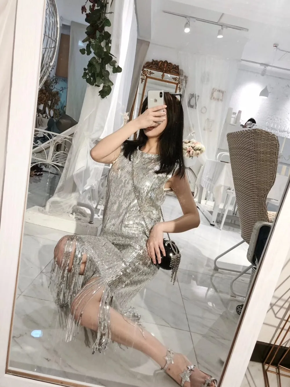 Сарафан с кисточками и тяжелыми блестками Cakucool прямое длинное блестящее