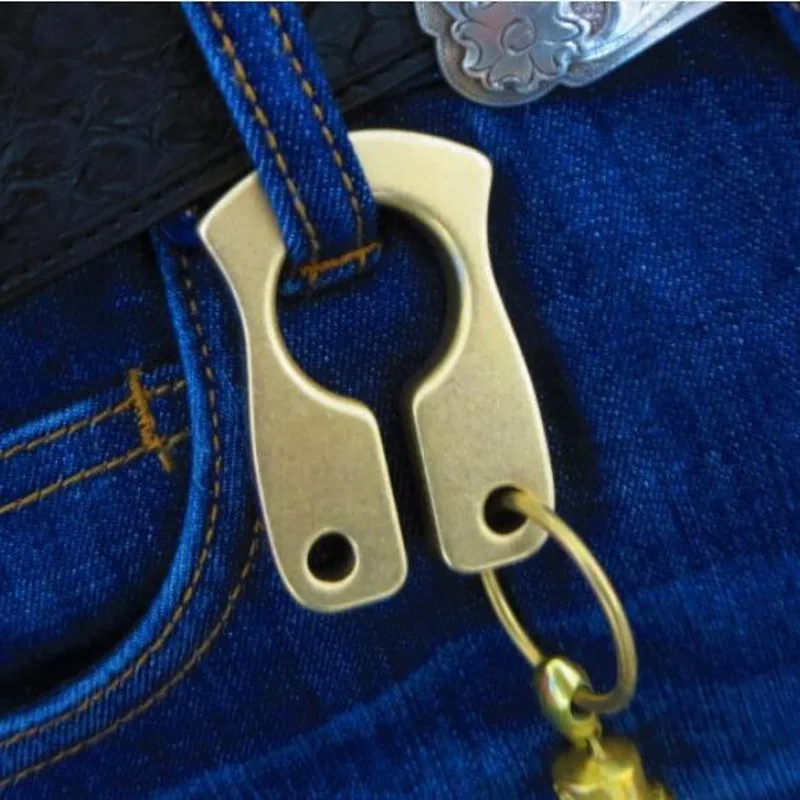 

Outdoor Copper Keychain Pendant