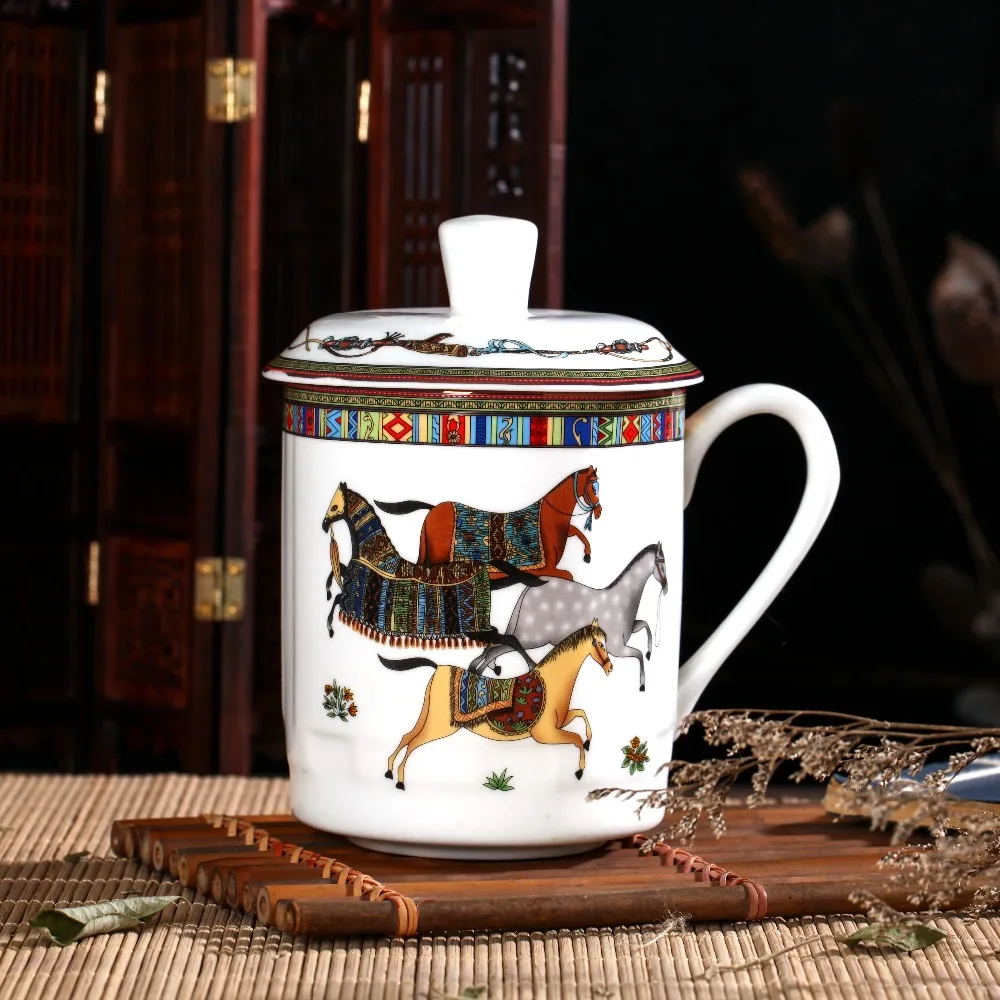 Высокая костяного фарфора восточные horse Кожаные Офисные чашка с крышкой