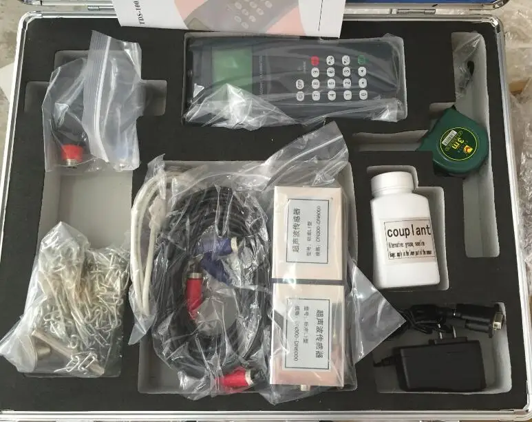 

TDS-100H-M2 + L1 Сенсор ультразвуковой расходомер В переменного тока, 50-700 мм и 300-6000 мм