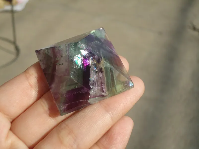 

50g RARE NATURAL BEAUTIFUL COLORFUL RAINBOW FLUORITE Crystal "Pyramid" Healing PA002
