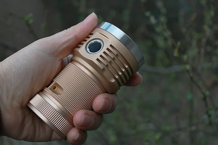 Фонарик Noctigon D18 с высокой яркостью светодиодный фонарик максимальной яркости 14000