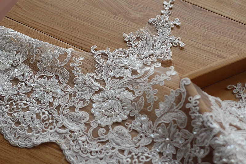 Ivory Alencon Lace Trim High Quality Hand Made Beaded Sequined Wedding Embroidered Retro Bridal 10.6'' Wide 1yard | Дом и сад