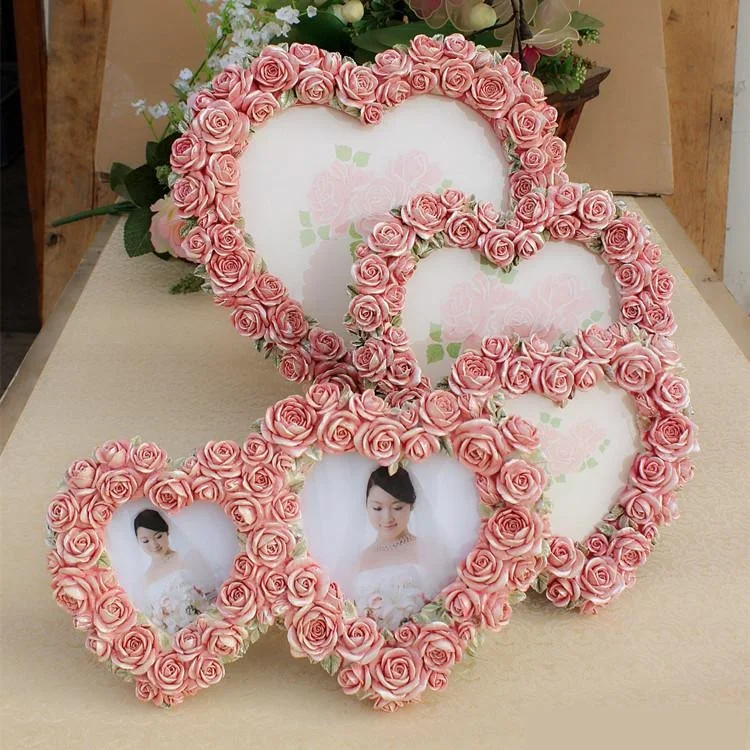 Фоторамка с изображением сердца розы комбинация фоторамка модная резиновая