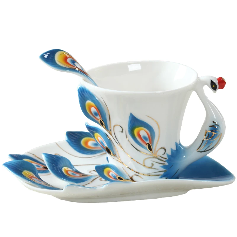 

Peacock Coffee Mug Cup Ceramic Creative Cup Bone China 3D Color Enamel Porcelain Saucer Spoon Coffee Tea Sets Gift