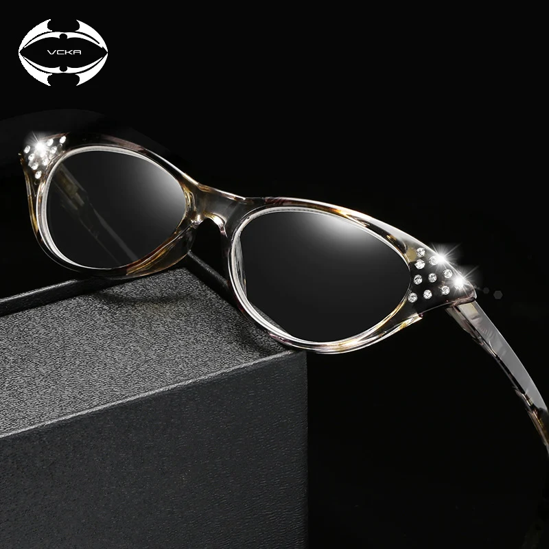 Очки для чтения VCKA женские пресбиопические кошачий глаз с пружинной дужкой