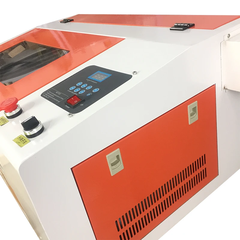 Цена по прейскуранту завода 50 Вт CNC CO2 резиновый лазерный гравировальный станок