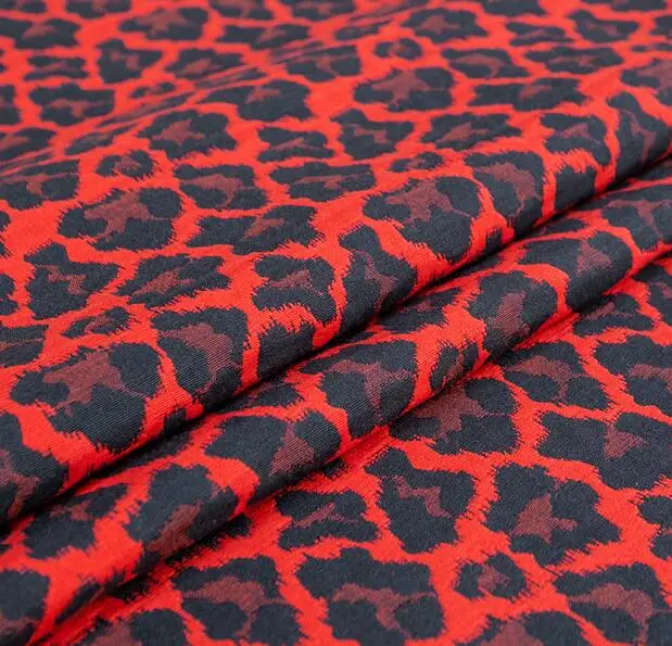 Юбка является южнокорейским гостей жаккардовой леопардовой волнистой ткани с