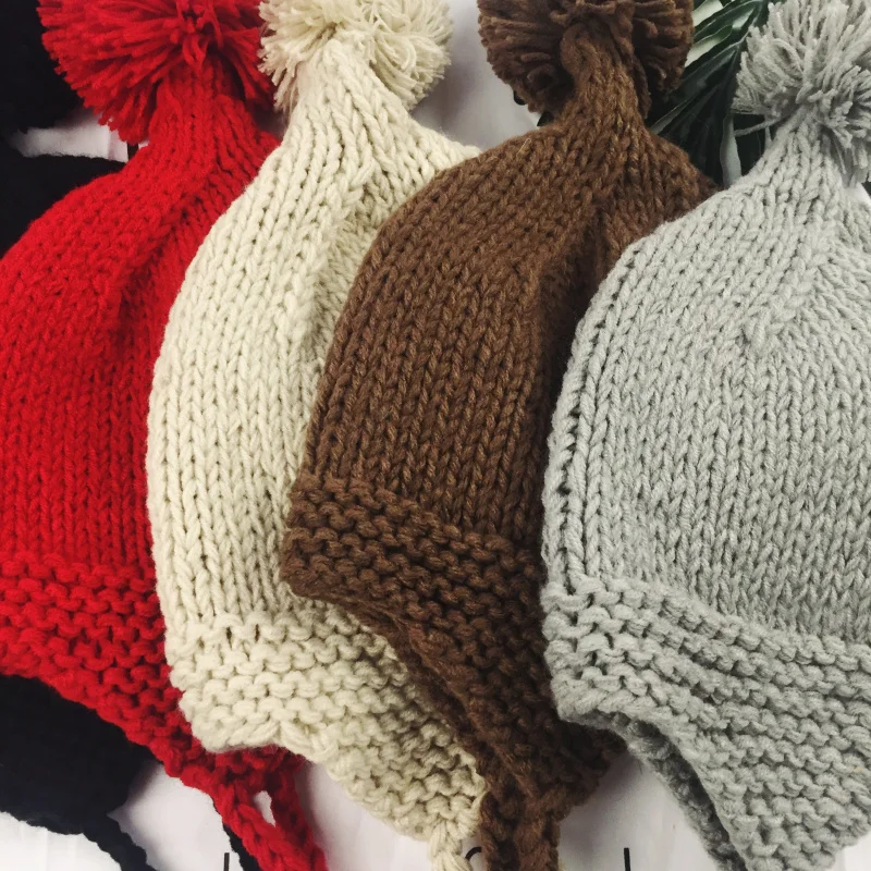 Ручной Маленькая помпоном ребенка зимняя шапка мальчик дети малышей Кепки S