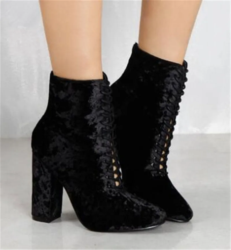 Женские ботильоны с острым носком черные короткие ботинки на массивном каблуке