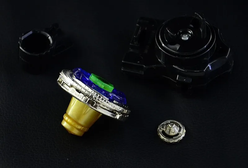 Beyblades металлическая фурия Битва Топ двойной уран лед Титан пусковая установка