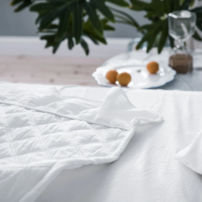 Однотонное стеганое покрывало белого розового синего цвета одеяло 150*200 см 200*230