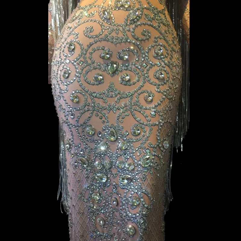 Женские вечерние платья с кристаллами и кисточками длинные рукава длина до пола