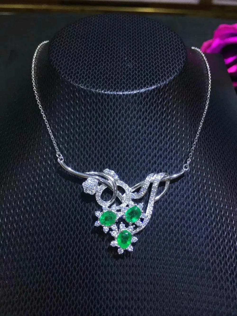 Подвеска SHILOVEM из серебра 925 пробы с натуральным изумрудом классические ювелирные