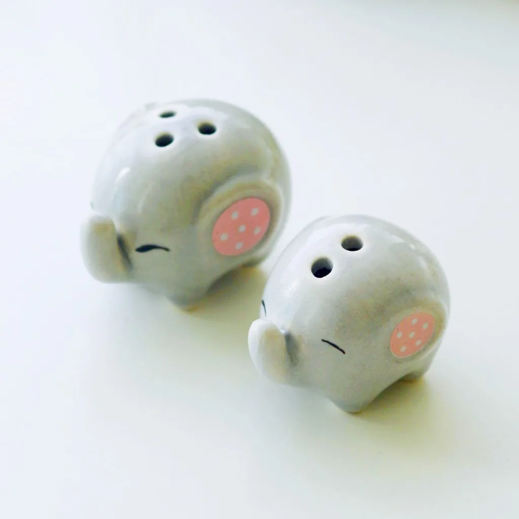 Ceramic Shakers Set- 2pcs Elephant Salt and Pepper Jar Kicthen Spice Container Table Decoration Wedding Favor Gift