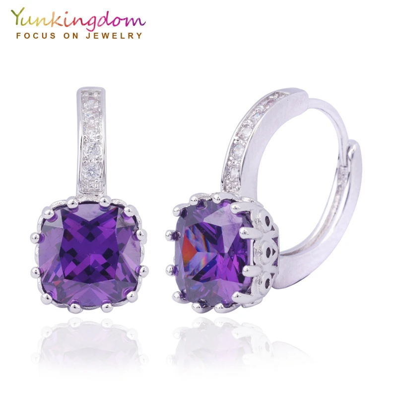 Серьги-кольца Yunkingdom круглые фиолетовые геометрические серьги белого и золотого