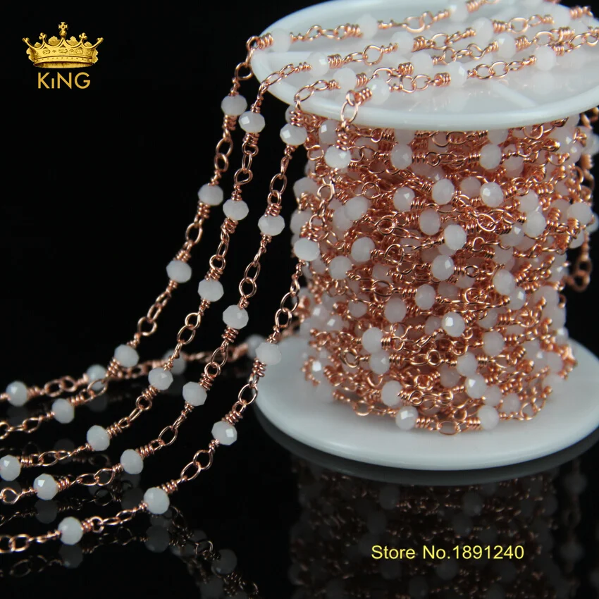 Позолоченная позолоченная цепочка покрытая белым кристаллом граненая из бисера