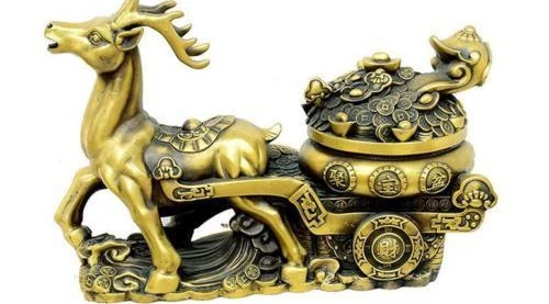 China FengShui Bronze Fu Deer Carry Treasure Bowl On Auspicious Flower Statue | Дом и сад