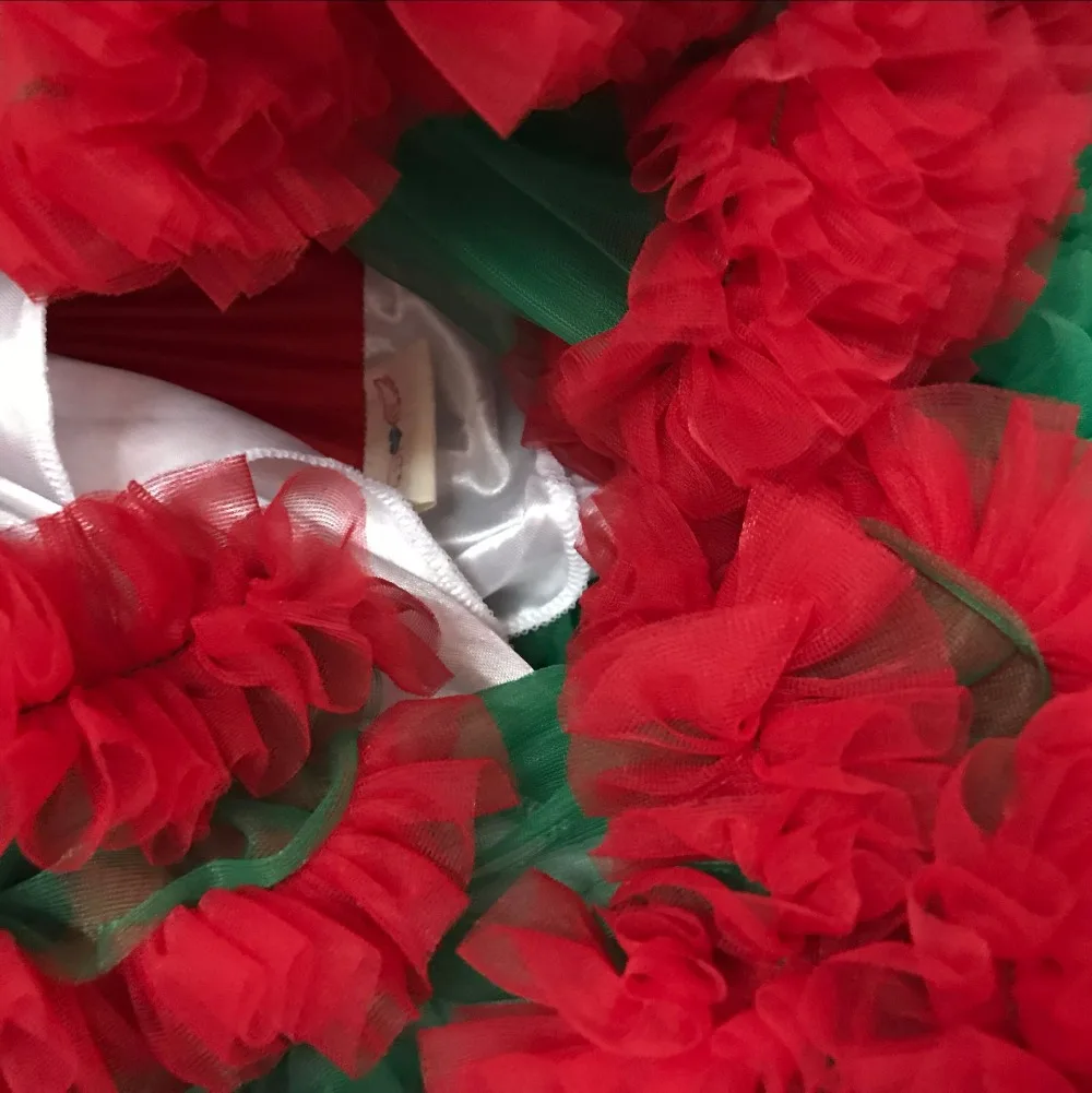 Рождественские юбки для маленьких девочек зеленые с красно-белыми пачками