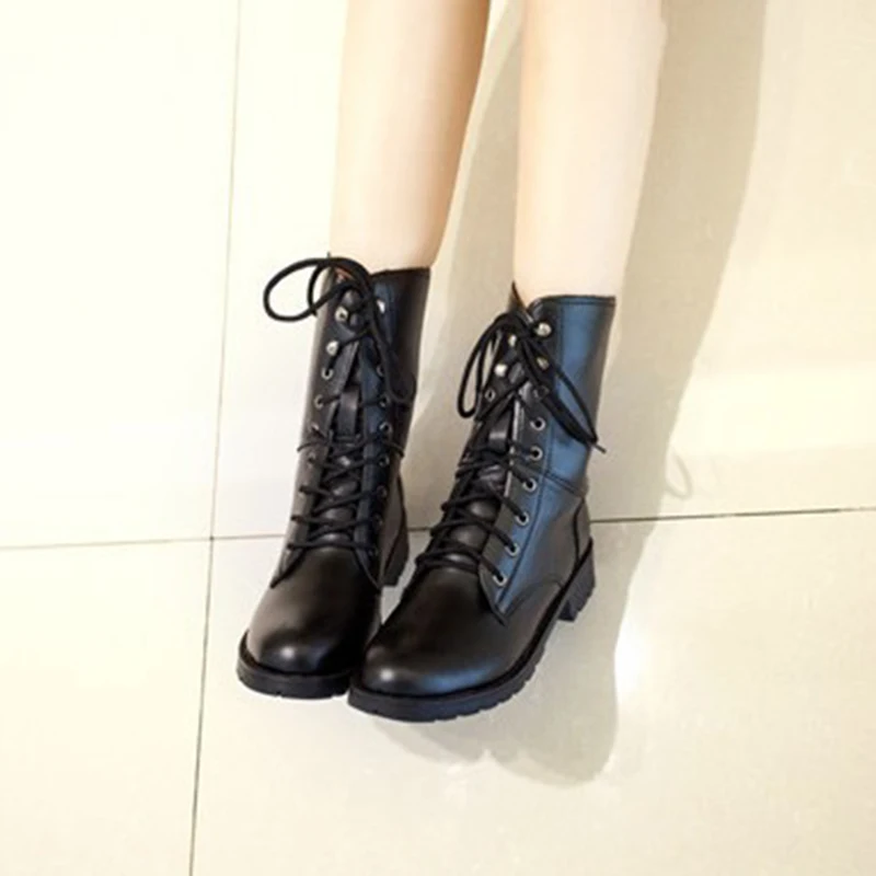 

New Boots Women Shoes 2019 Autumn And Winter Models Flat Tie With Retro Locomotive Martin Boots British Style Female Boots Tide