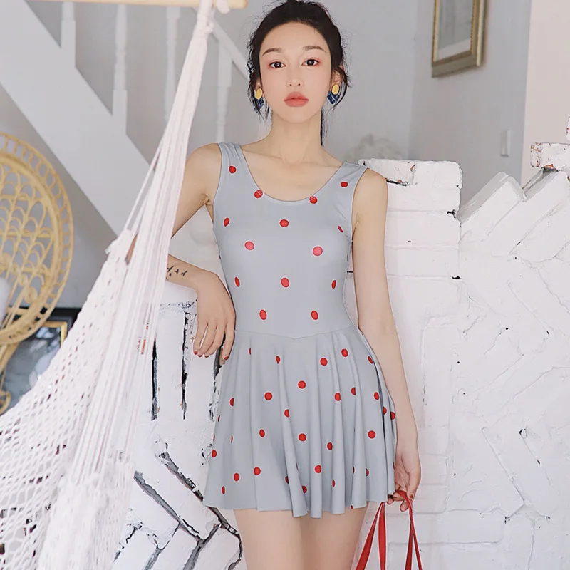 Спа праздник 2019 Новая Сексуальная плиссированная юбка плоский угол цельный